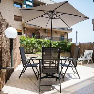 https://la-terrazza-sullafrica.taorminaitalyhotels.com